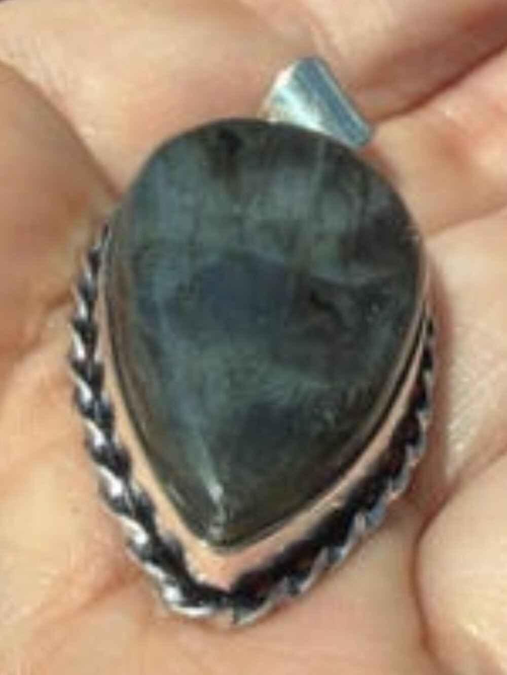Labradorite Pendant Marquise Blue Flash Natural Gemstone Handmade Pendant - Picture 4 of 7